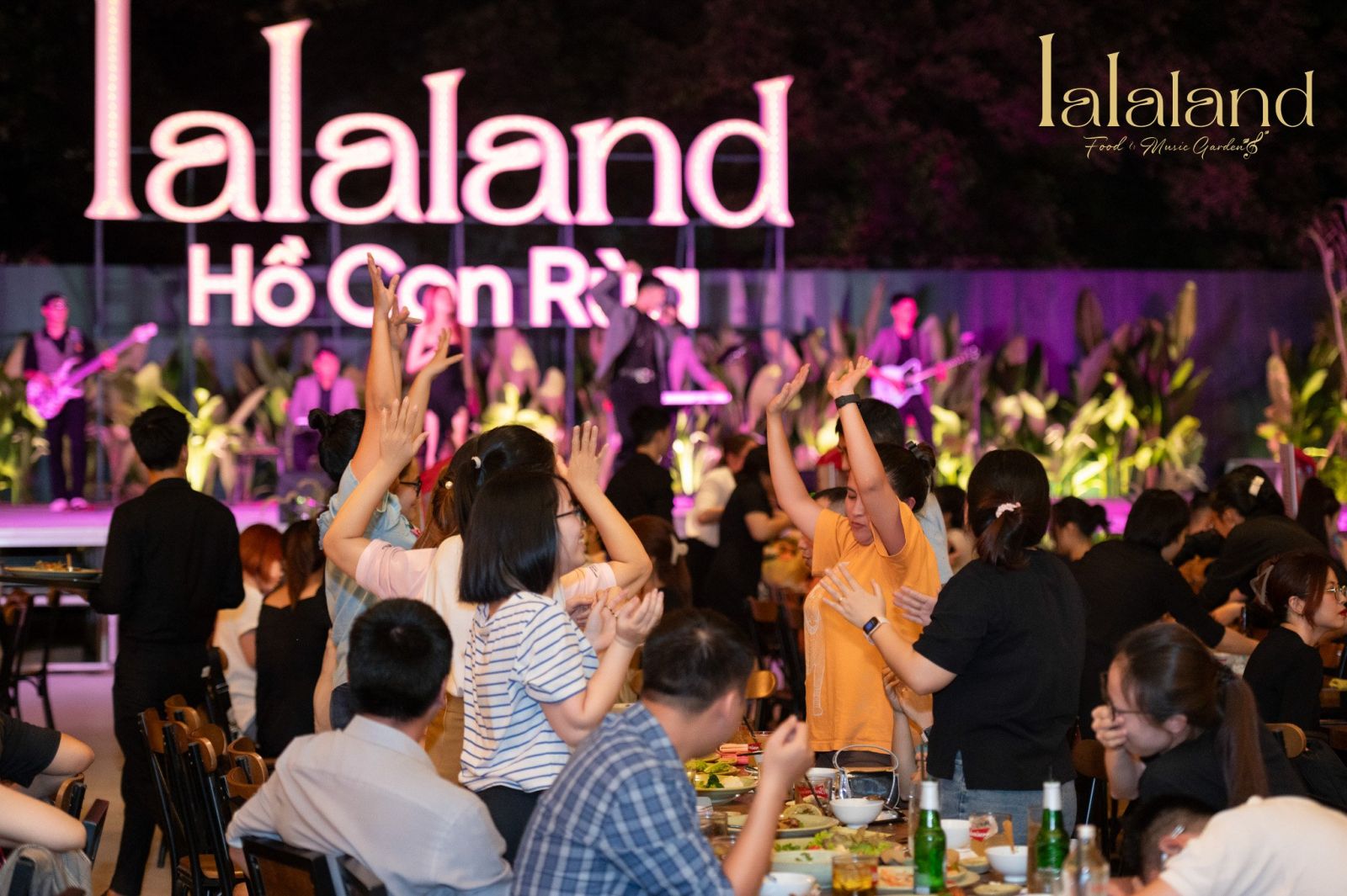 Lalaland Hồ Con Rùa